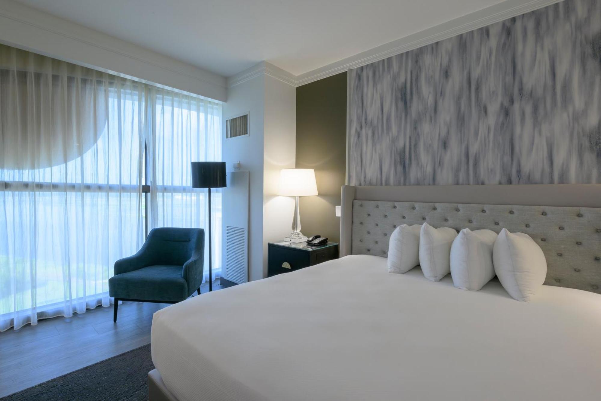 โลแบร์ฌ กาสิโน รีสอร์ต Hotel เลคชาร์ล ภายนอก รูปภาพ